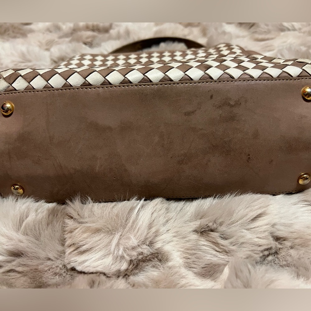 Vintage Bally Leather Kelly bag (callouts in photos) please look before purchase - Picture 3 of 15
